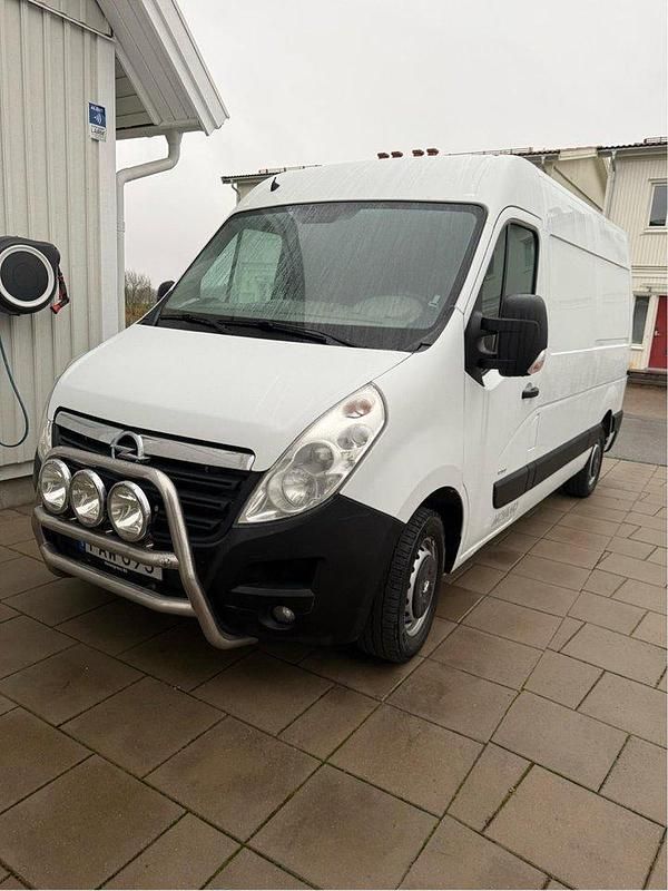 Vit Begagnad 2016 Opel Movano Van | 89 000 kr - Bild 1/4