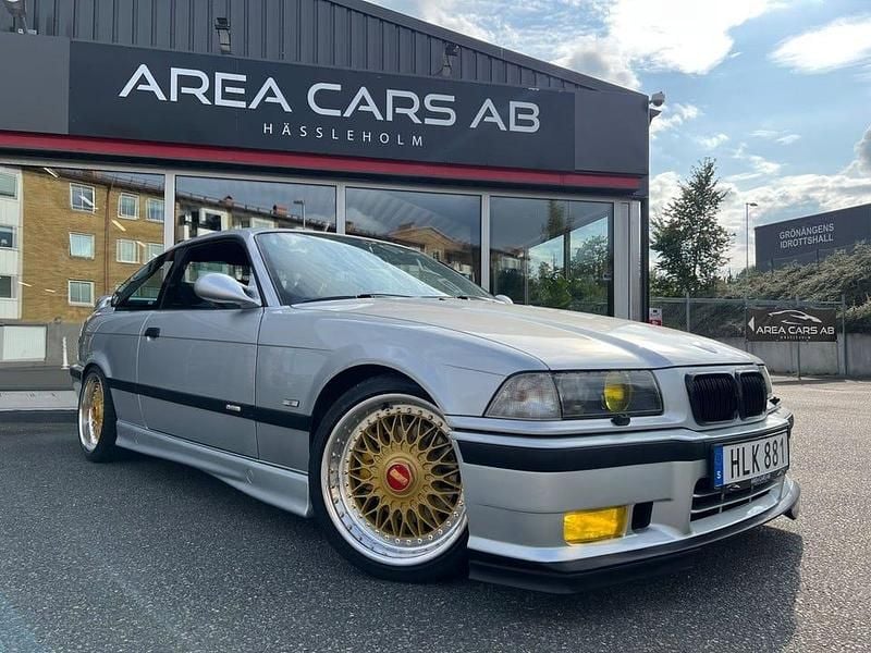 Begagnad BMW 328 193 HK (141 kW) 1998 Ljusgrå Sportkupé