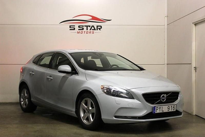 Blå Begagnad 2012 Volvo V40 Summum Halvkombi | 96 900 kr (Bra pris) - Bild 1/4