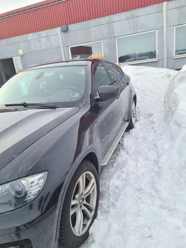 Svart Begagnad 2010 BMW X6 Sport Line SUV | 115 000 kr - Bild 1/4