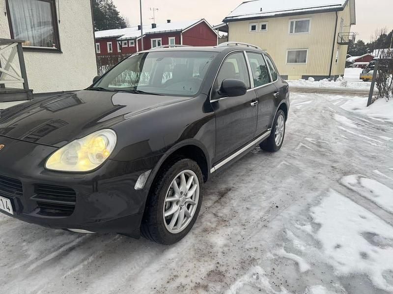 Begagnad Porsche Cayenne S 340 HK (250 kW) 2006 SUV
