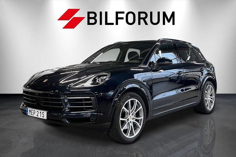 Blå Begagnad 2023 Porsche Cayenne Platinum Edition SUV | 739 900 kr (Superpris) - Bild 1/4