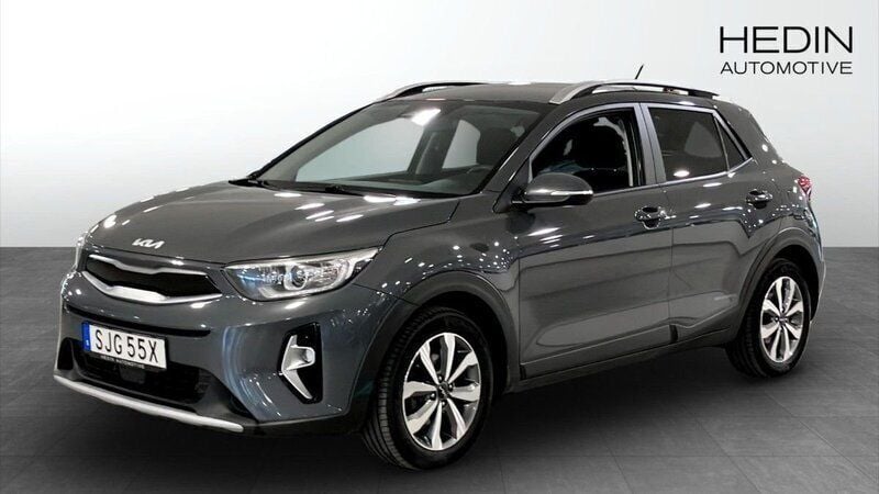 Grå (grey) Begagnad 2021 Kia Stonic Advance SUV | 154 900 kr (Marknadspris) - Bild 1/4