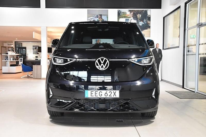 Begagnad VW ID. Buzz GTX 250 kW (340 HK) 2025 Svart Minibuss