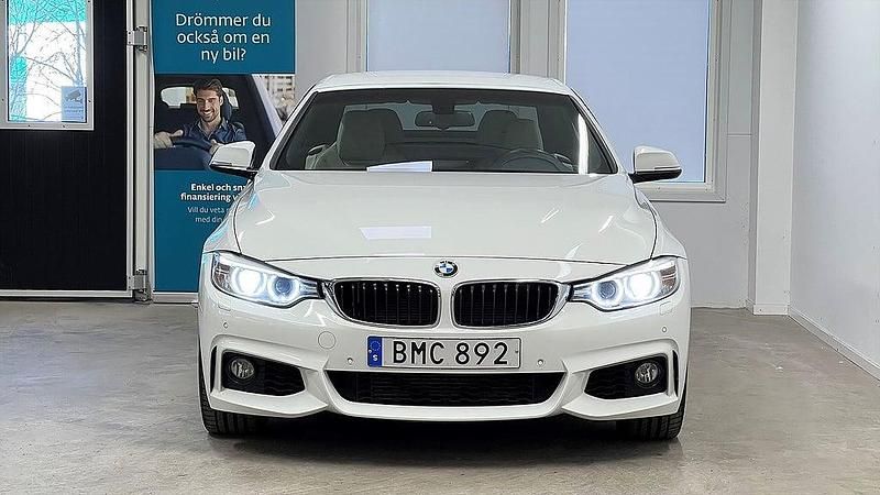 Begagnad BMW 428 M Sport 245 HK (180 kW) 2015 Vit Cab