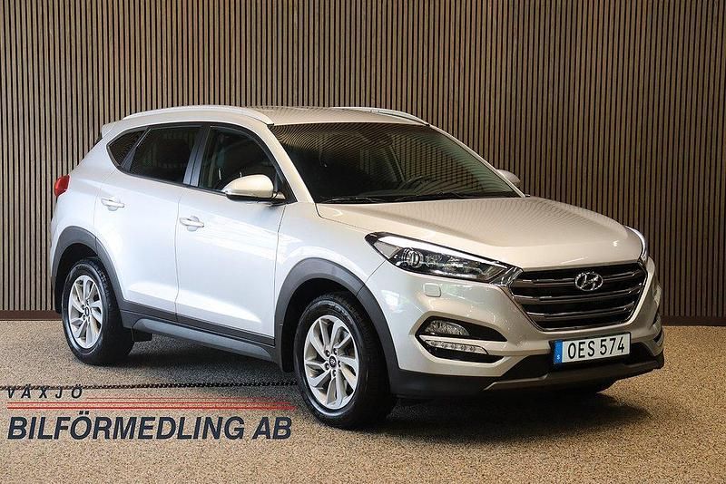 Silver Begagnad 2016 Hyundai Tucson SUV | 169 900 kr (Marknadspris) - Bild 1/4