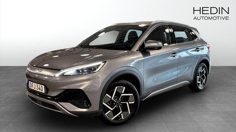 Grå (grey) Begagnad 2023 BYD Atto 3 Comfort SUV | 279 900 kr (Marknadspris) - Bild 1/4