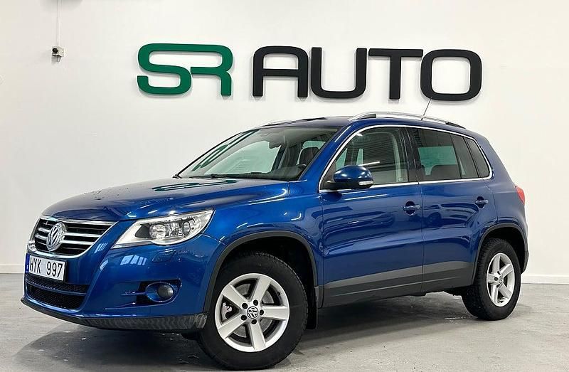 Blå Begagnad 2008 VW Tiguan SUV | 84 900 kr (Marknadspris) - Bild 1/4