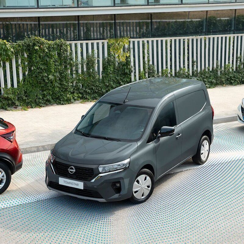 Ny 2025 Nissan Townstar N-Connecta Minibuss | 312 176 kr - Bild 1/3