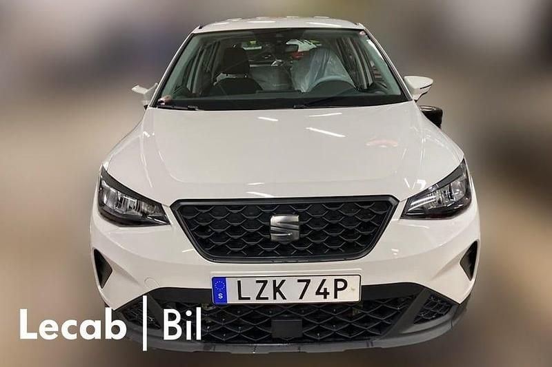 Begagnad Seat Arona 110 HK (80 kW) 2023 Candy white SUV