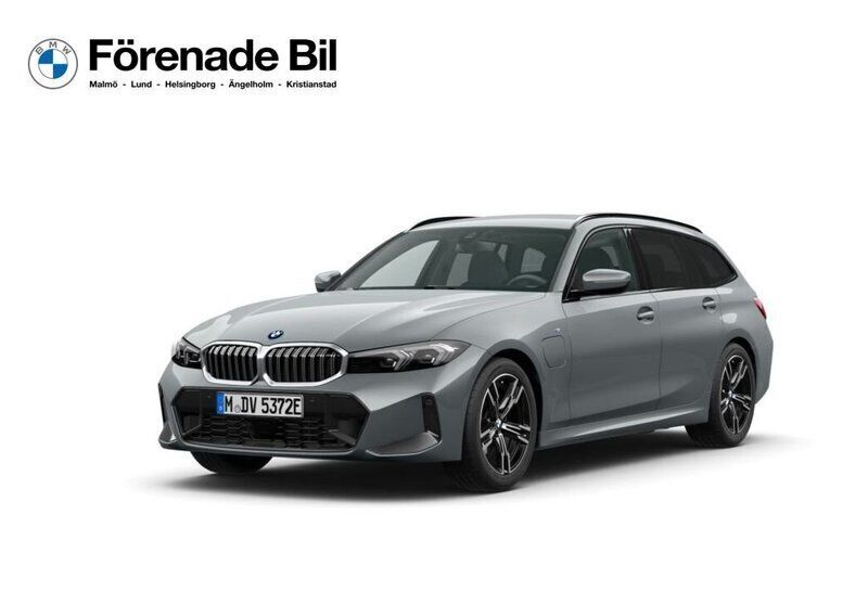 Grå Ny 2025 BMW 330e M Sport Kombi | 618 700 kr (Bra pris) - Bild 1/4