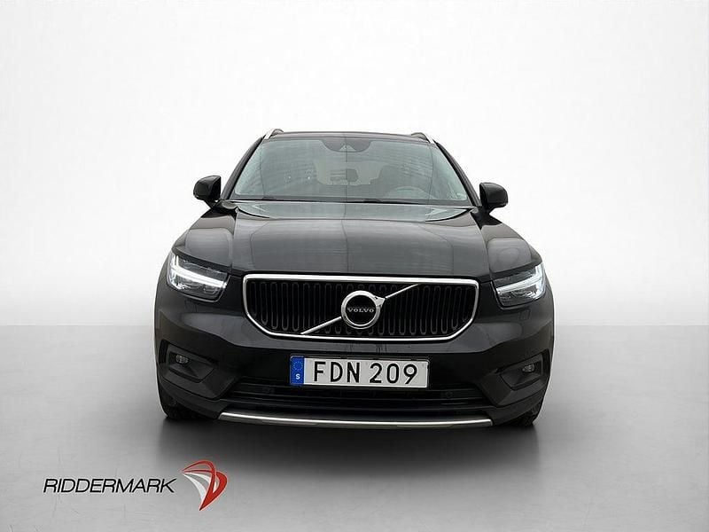 Begagnad Volvo XC40 Momentum 150 HK (110 kW) 2018 Svart SUV