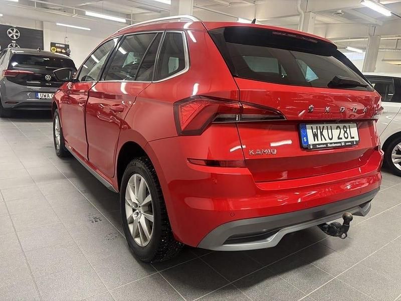 Begagnad Skoda Kamiq Style 116 HK (85 kW) 2019 Corrida red SUV