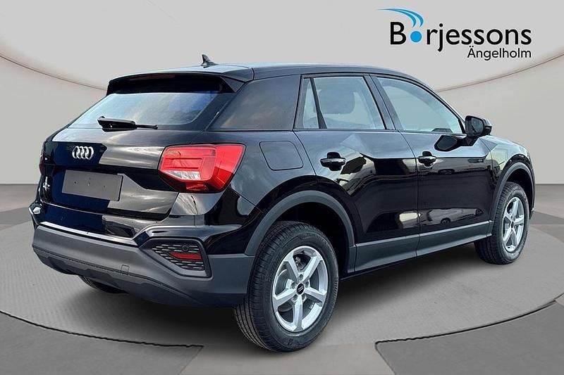 Ny Audi Q2 2026 Svart SUV