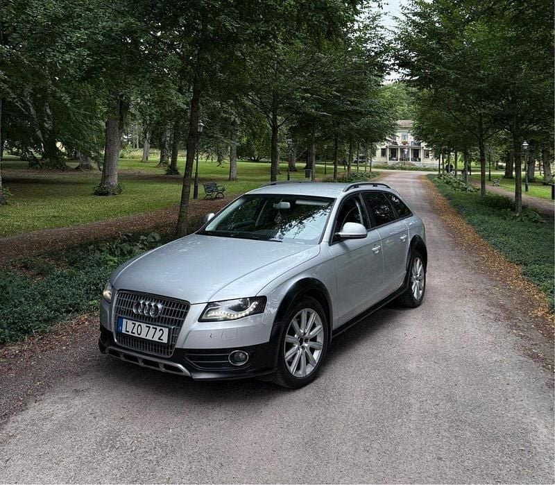 Silver Begagnad 2012 Audi A4 Allroad Kombi | 84 500 kr (Lite dyr) - Bild 1/4