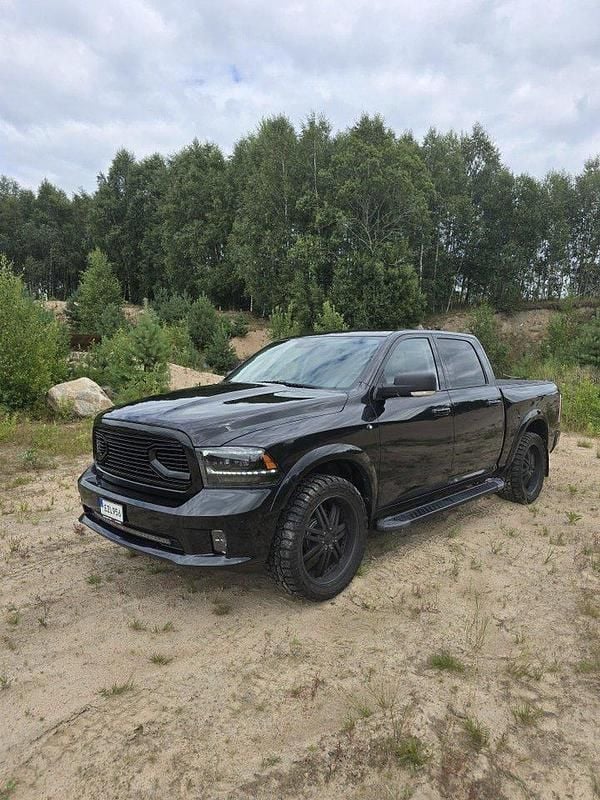 Begagnad 2016 RAM 1500 Pickup | 290 000 kr (Marknadspris) - Bild 1/4