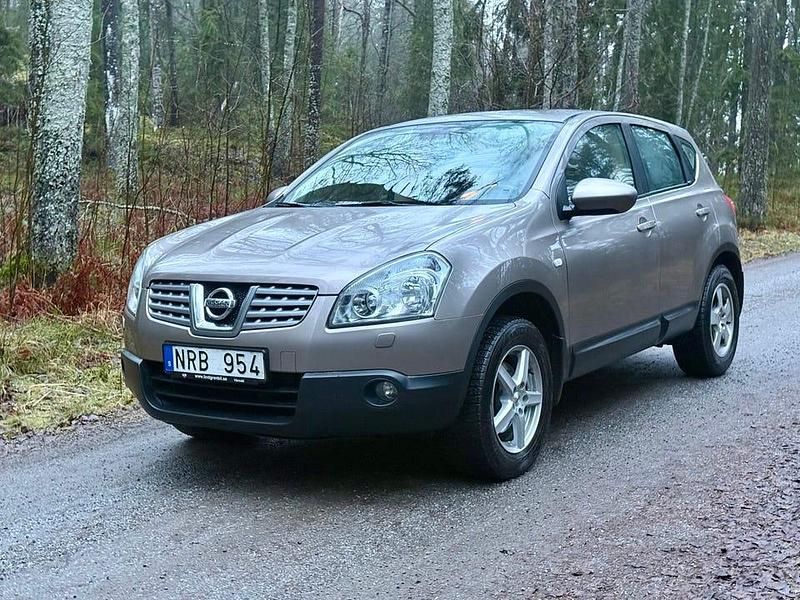 Begagnad 2009 Nissan Qashqai SUV | 64 000 kr (Marknadspris) - Bild 1/4
