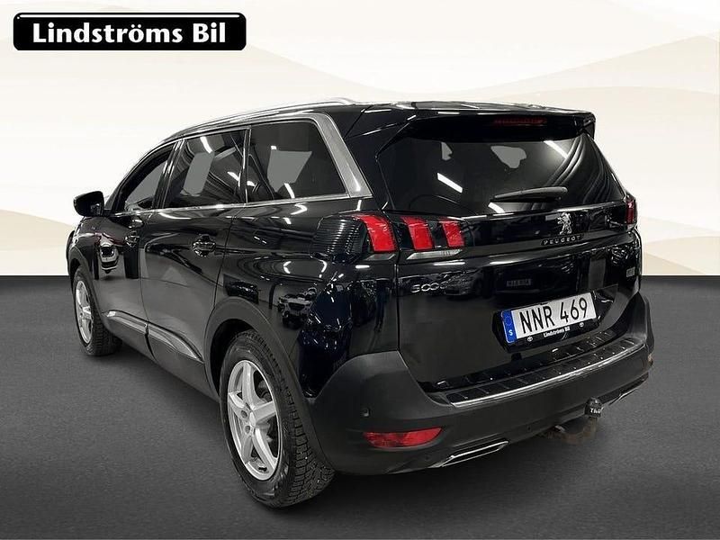 Begagnad Peugeot 5008 121 HK (88 kW) 2017 Okänd SUV