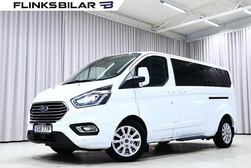Begagnad Ford Tourneo 131 HK (96 kW) 2020 Vit Minibuss