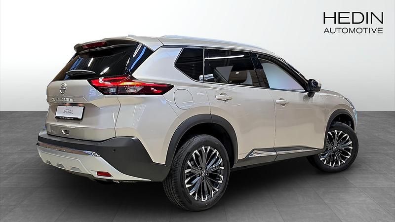 Ny Nissan X-Trail Tekna 163 HK (119 kW) 2025 Silver SUV