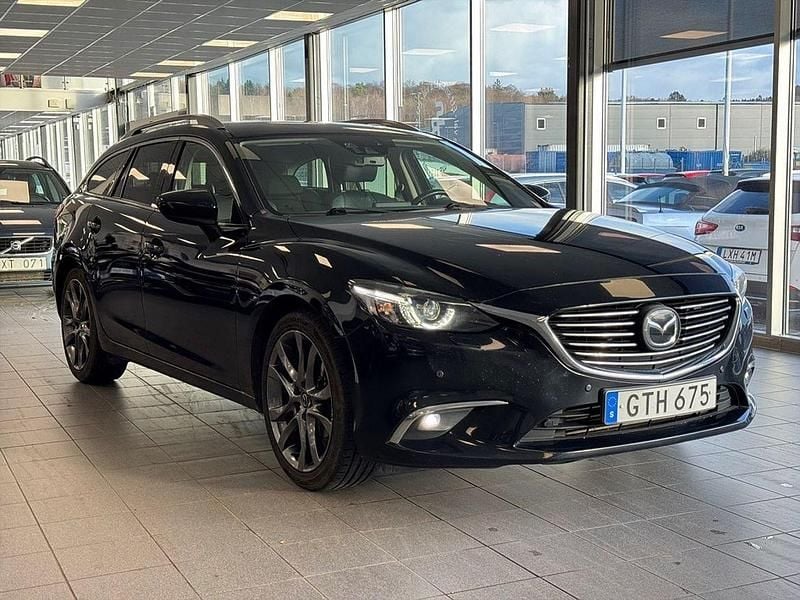 Svart Begagnad 2016 Mazda 6 Kombi | 119 900 kr (Superpris) - Bild 1/3