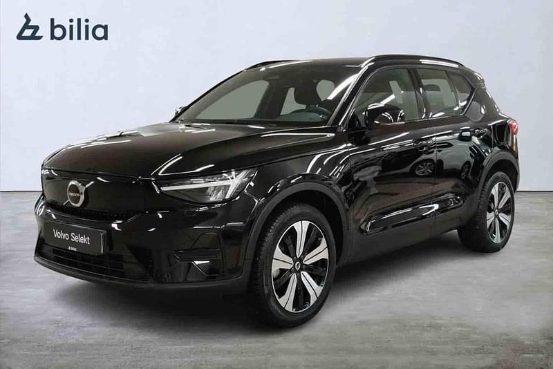 Svart Begagnad 2023 Volvo XC40 Single Motor SUV | 374 000 kr - Bild 1/1