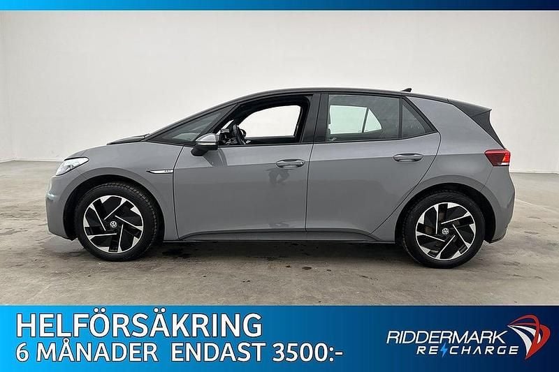 Grå Begagnad 2023 VW ID.3 Pro Performance Halvkombi | 224 900 kr (Bra pris) - Bild 1/3