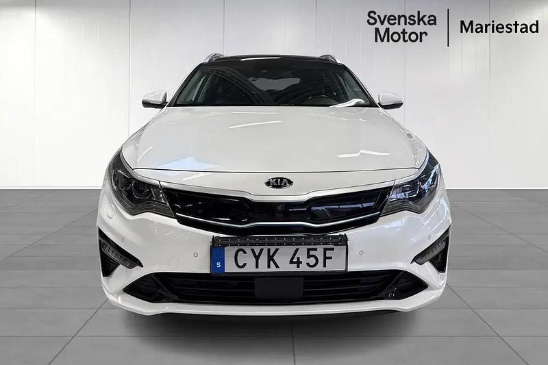 Begagnad Kia Optima Sport 207 HK (152 kW) 2020 Vit Kombi