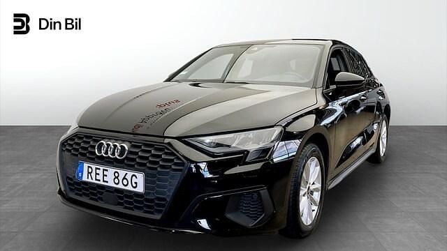 Brilliantsvart Begagnad 2022 Audi A3 Proline | 229 000 kr (Marknadspris) - Bild 1/4