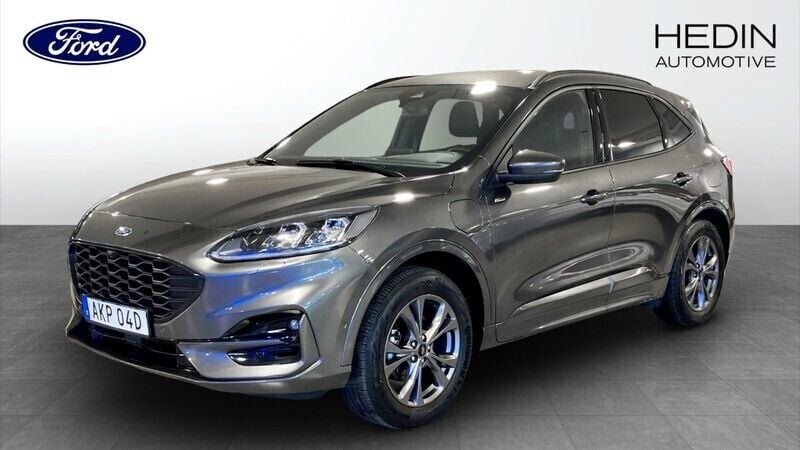 Silver Begagnad 2022 Ford Kuga Business Edition SUV | 274 900 kr (Marknadspris) - Bild 1/4
