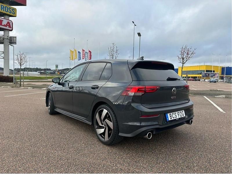 Begagnad VW Golf VIII GTI 245 HK (180 kW) 2023 Halvkombi