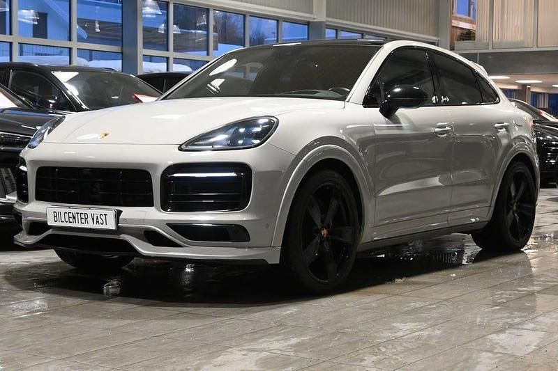 Begagnad Porsche Cayenne Platinum Edition 462 HK (339 kW) 2023 Crayon SUV