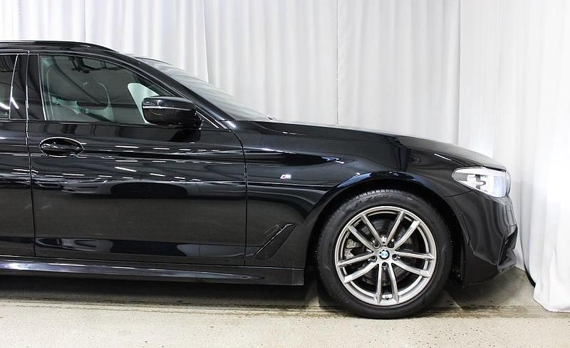 Begagnad BMW 520 M Sport 191 HK (140 kW) 2019 Svart Kombi