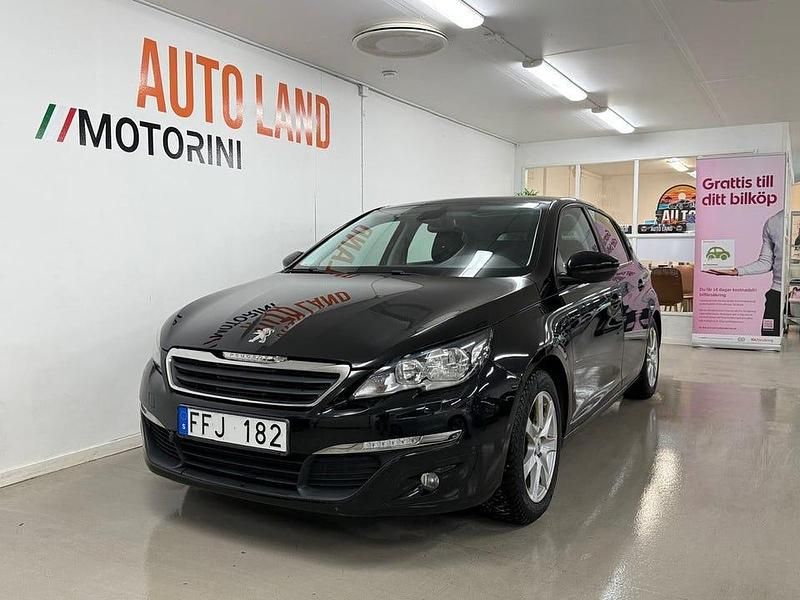 Svart Begagnad 2013 Peugeot 308 Active Halvkombi | 84 900 kr (Marknadspris) - Bild 1/4