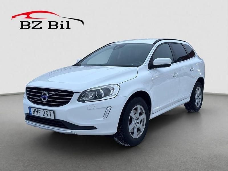 Begagnad Volvo XC60 Momentum 181 HK (133 kW) 2014 Vit SUV