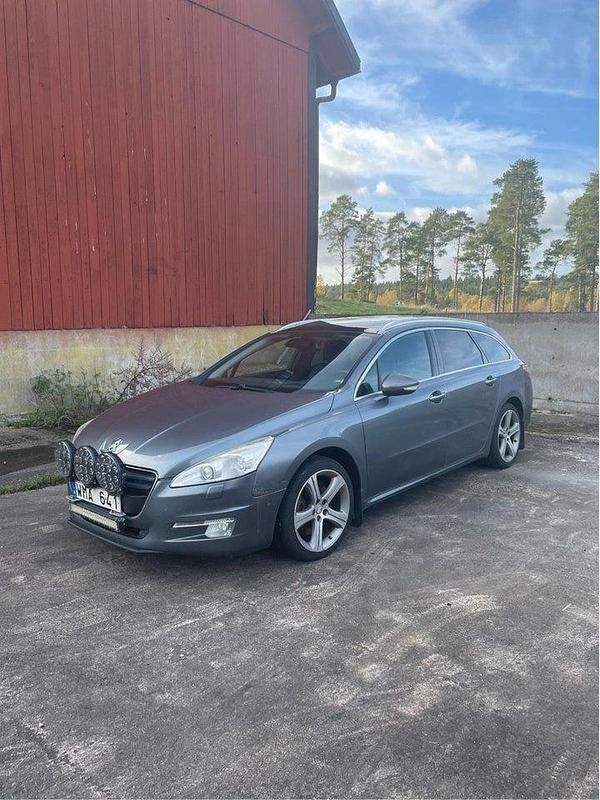 Begagnad 2012 Peugeot 508 Kombi | 59 000 kr (Lite dyr) - Bild 1/4