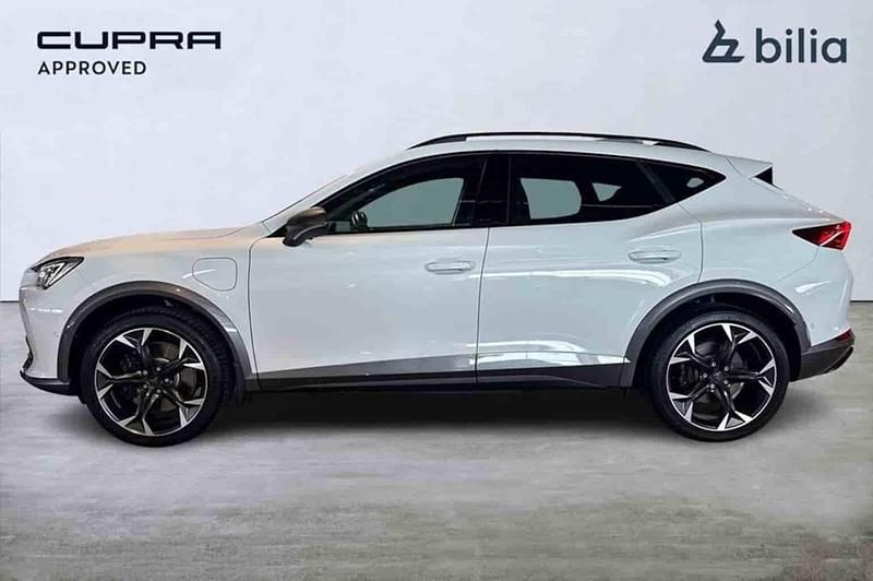 Vit Begagnad 2024 Cupra Formentor VZ SUV | 329 900 kr - Bild 1/1