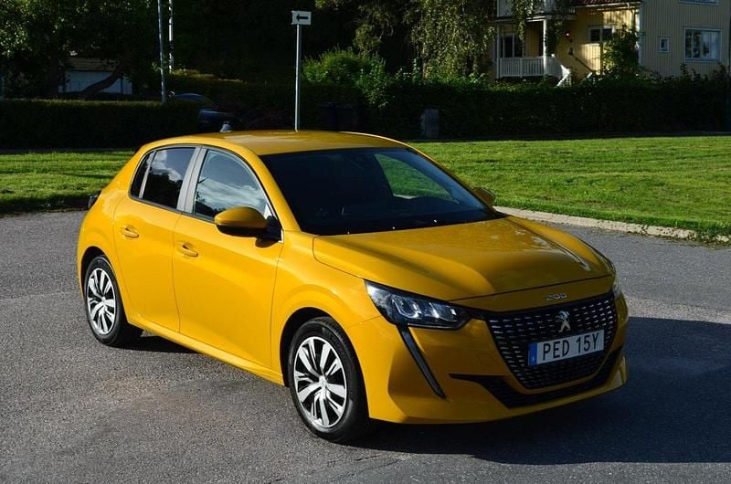 Gul Begagnad 2020 Peugeot 208 Active Halvkombi | 106 900 kr (Marknadspris) - Bild 1/4