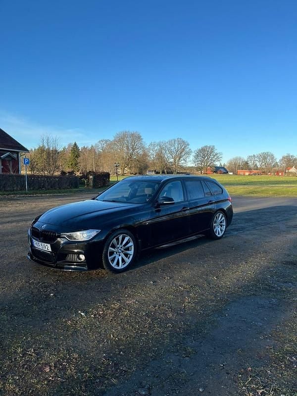 Begagnad 2015 BMW 320 M Sport | 167 000 kr (Marknadspris) - Bild 1/4