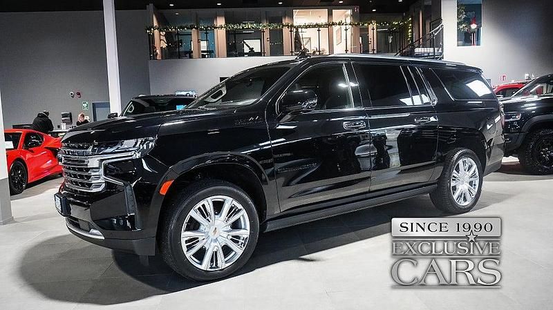 Svart Begagnad 2021 Chevrolet Suburban SUV | 899 000 kr (Superpris) - Bild 1/4