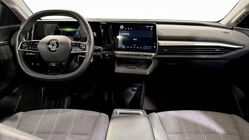 Begagnad Renault Mégane IV Equilibre 96 kW (131 HK) 2023 Vit