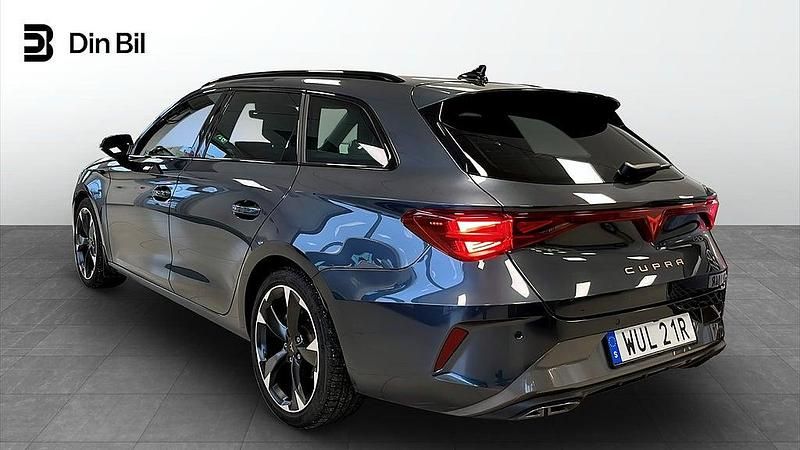 Begagnad Cupra Leon 150 HK (110 kW) 2024 Mörkgrå Kombi