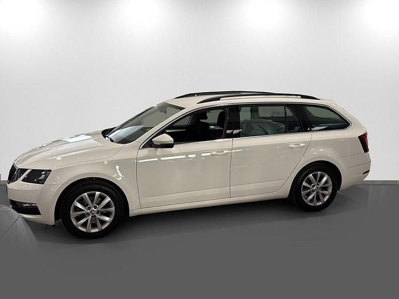 Begagnad Skoda Octavia 150 HK (110 kW) 2018 Vit Kombi
