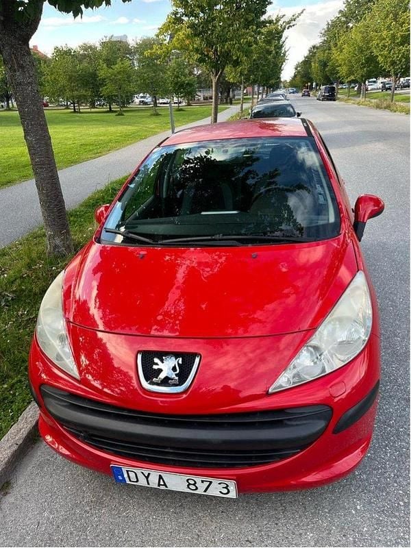 Röd Begagnad 2008 Peugeot 207 Halvkombi | 12 500 kr (Superpris) - Bild 1/4
