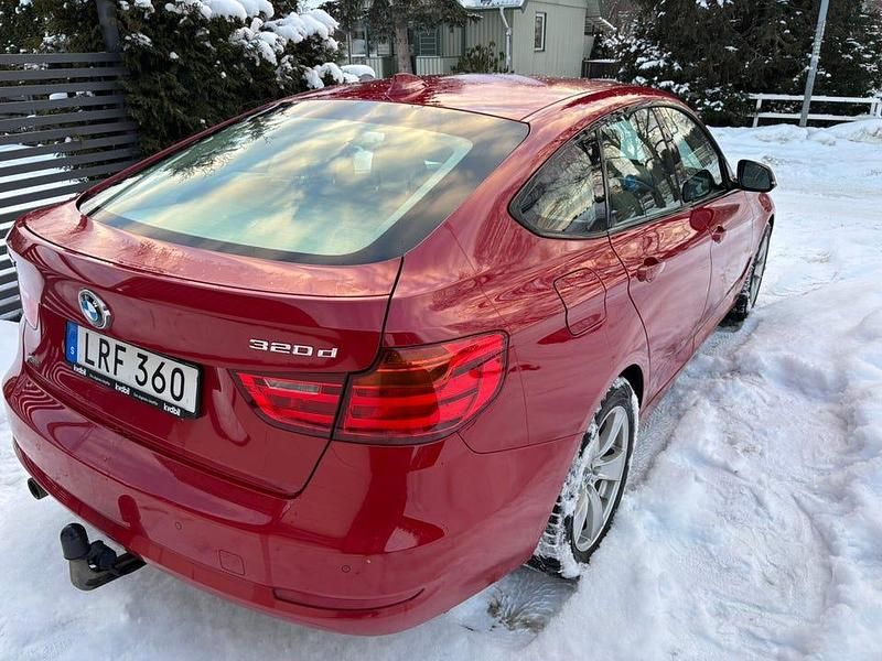 Begagnad BMW 320 Gran Turismo 184 HK (135 kW) 2015
