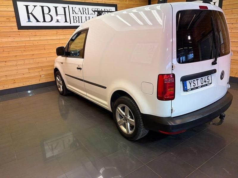 Begagnad VW Caddy 75 HK (55 kW) 2018 Vit Minibuss