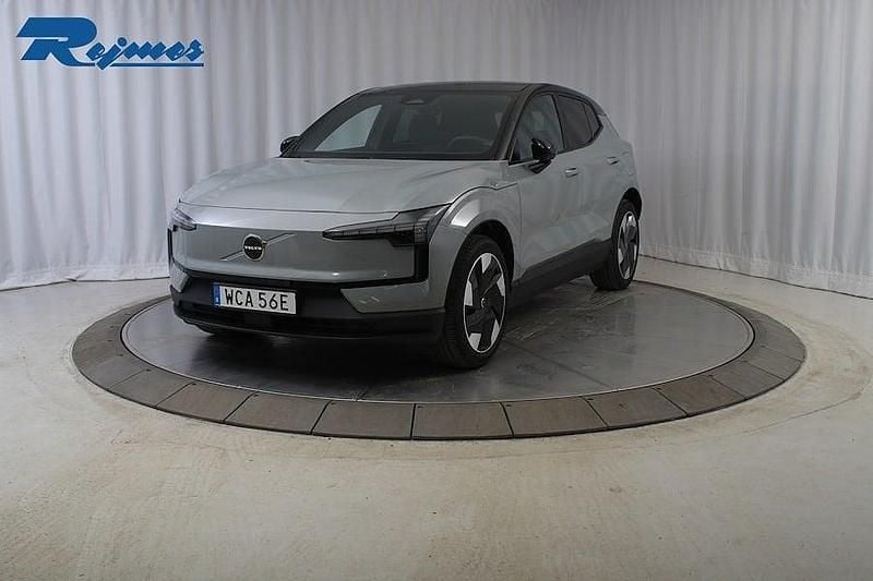 Vapour grey metallic Begagnad 2025 Volvo EX30 Plus SUV | 364 900 kr (Bra pris) - Bild 1/4