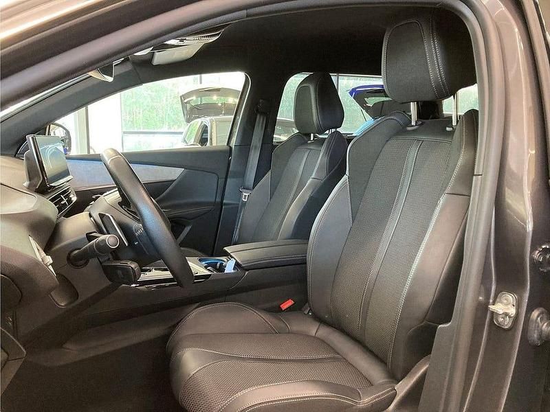 Begagnad Peugeot 5008 GTi 131 HK (96 kW) 2023 Grå Minibuss