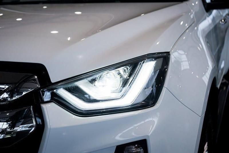 Begagnad Isuzu D-Max 163 HK (119 kW) 2021 Vit Pickup