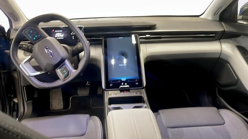 Begagnad Ford Explorer Extended Range 210 kW (286 HK) 2025 Grå SUV